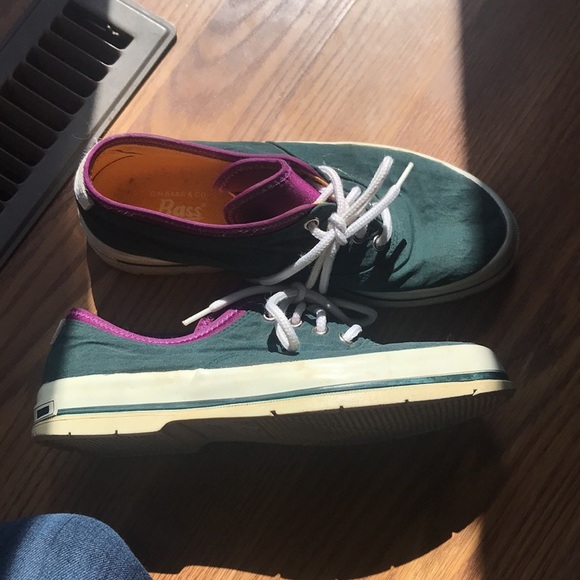 Vintage Rubber Bass Shoes Size 6.5 Women Style GH BASS Green and Purple Classic - Picture 3 of 7
